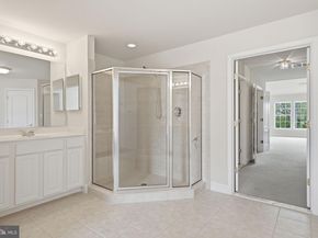 1220 Admiral Zumwalt Lane, Herndon VA 20170