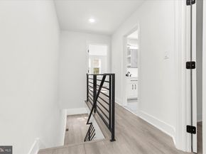 515 W Abbottsford Avenue, Philadelphia PA 19144