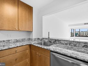 900 N Stafford Street 2326, Arlington VA 22203