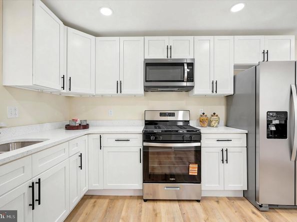 6610 Ardleigh Street, Philadelphia PA 19119
