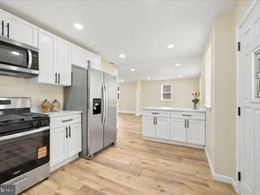 6610 Ardleigh Street, Philadelphia PA 19119