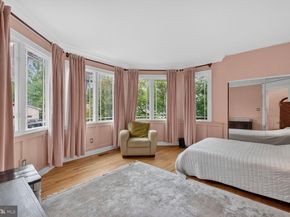 303 Talahi Road SE, Vienna VA 22180