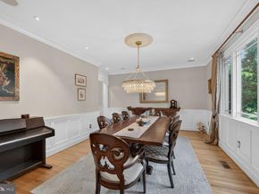 303 Talahi Road SE, Vienna VA 22180