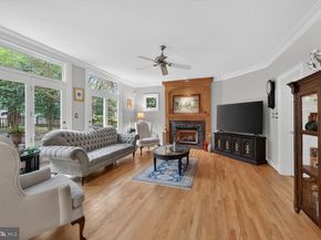 303 Talahi Road SE, Vienna VA 22180