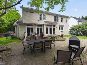 303 Talahi Road SE, Vienna VA 22180