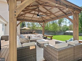 7113 Carol Lane, Falls Church VA 22042