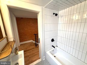 609 Mountain Street, Philadelphia PA 19148