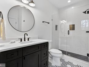 414 N Monroe Street, Arlington VA 22201