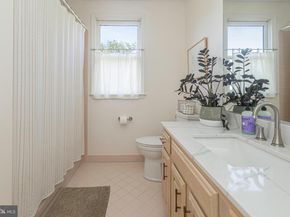3 Waterwheel Court, New Hope PA 18938