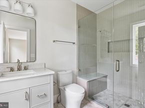 1515 Crestwood Lane, Mclean VA 22101