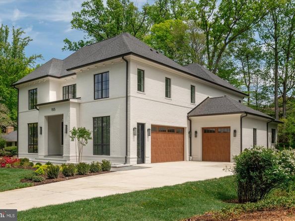 1515 Crestwood Lane, Mclean VA 22101