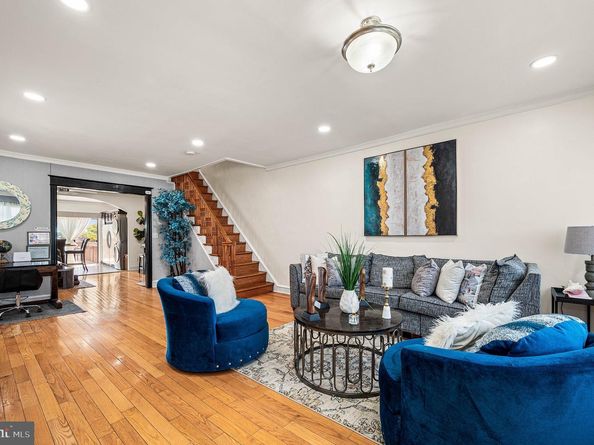 7811 Loretto Avenue, Philadelphia PA 19111