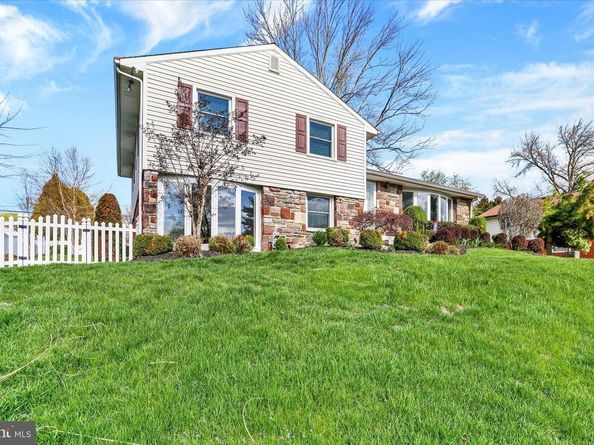 1170 Ballytore Road, Huntingdon Valley PA 19006