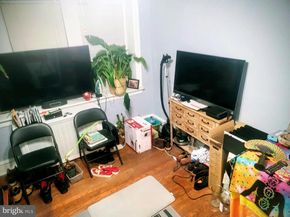 6138 Wayne Avenue 2, Philadelphia PA 19144