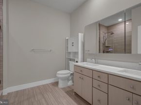 1761 Old Meadow Road 221, Mclean VA 22102