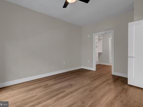 1761 Old Meadow Road 221, Mclean VA 22102