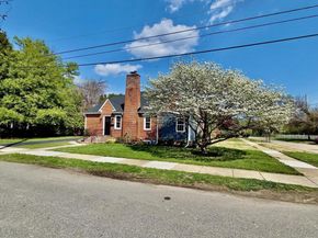 123 Ridley Drive, Wallingford PA 19086