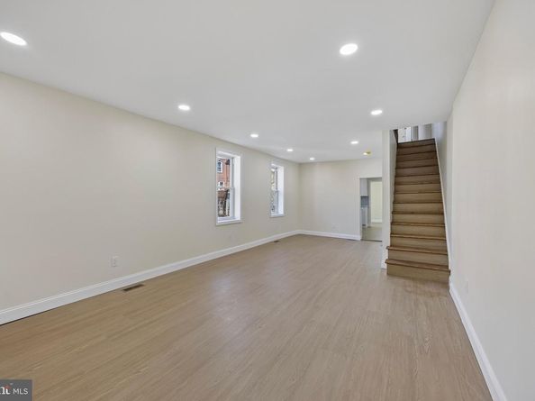 1051 Springfield Road, Darby PA 19023