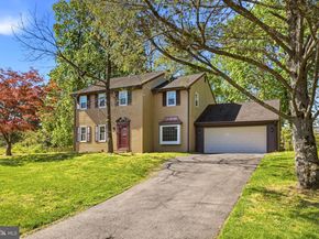 5 Canal Run E, Washington Crossing PA 18977