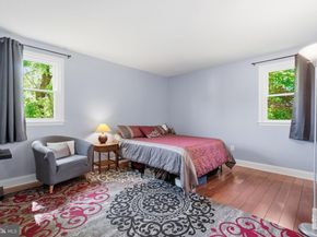 5 Canal Run E, Washington Crossing PA 18977