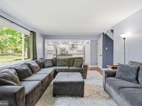 5 Canal Run E, Washington Crossing PA 18977