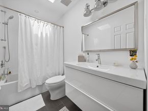 4625 Macarthur Boulevard NW B, Washington DC 20007