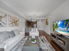 8220 Crestwood Heights Drive 314, Mclean VA 22102