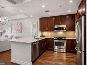 8220 Crestwood Heights Drive 314, Mclean VA 22102