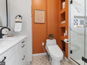 1133 Waverly Street, Philadelphia PA 19147