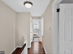 153 Earl Lane, Hatboro PA 19040