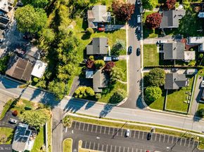 65 Delia Drive, Broomall PA 19008