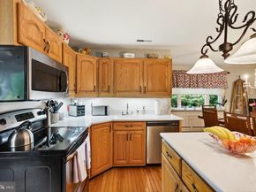 65 Delia Drive, Broomall PA 19008