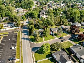 65 Delia Drive, Broomall PA 19008