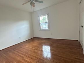 4524 Windsor Arms Court, Annandale VA 22003