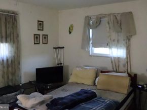 1456 Thornberry Road, Wyncote PA 19095