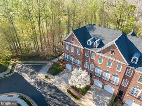 47772 Scotsborough Square, Potomac Falls VA 20165