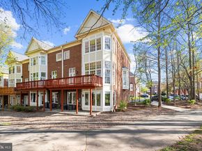 47772 Scotsborough Square, Potomac Falls VA 20165