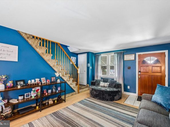 1012 Windsor Road, Collingdale PA 19023