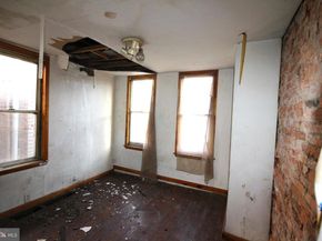 835 N Hutton Street, Philadelphia PA 19104