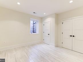 3550 Whitehaven Parkway NW, Washington DC 20007