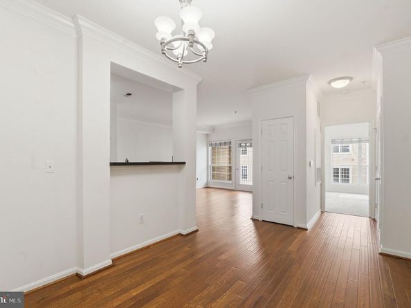 4854 Eisenhower Avenue 351, Alexandria VA 22304