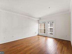 4854 Eisenhower Avenue 351, Alexandria VA 22304