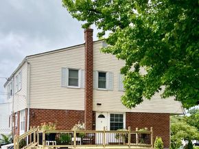 1402 Conway Drive, Swarthmore PA 19081