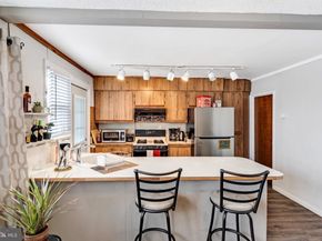 1402 Conway Drive, Swarthmore PA 19081