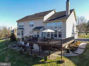 1283 Clearview Drive, Yardley PA 19067