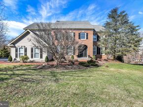 1283 Clearview Drive, Yardley PA 19067