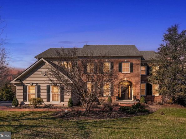 1283 Clearview Drive, Yardley PA 19067