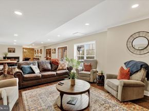1283 Clearview Drive, Yardley PA 19067
