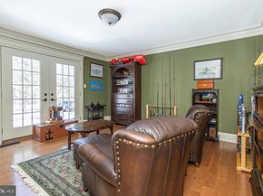 196 Aqueduct Road, Washington Crossing PA 18977