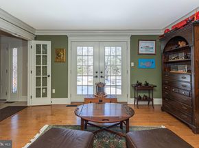 196 Aqueduct Road, Washington Crossing PA 18977